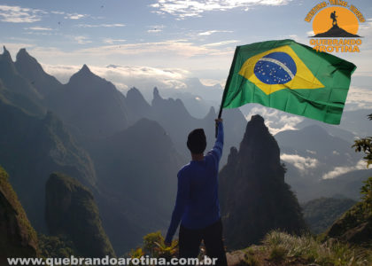 Portais de Hércules Parnaso Petrópolis