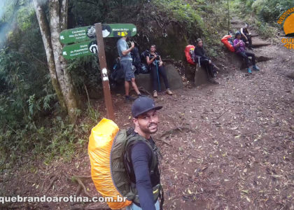 Caminho para o Castelo do Açú Parnaso