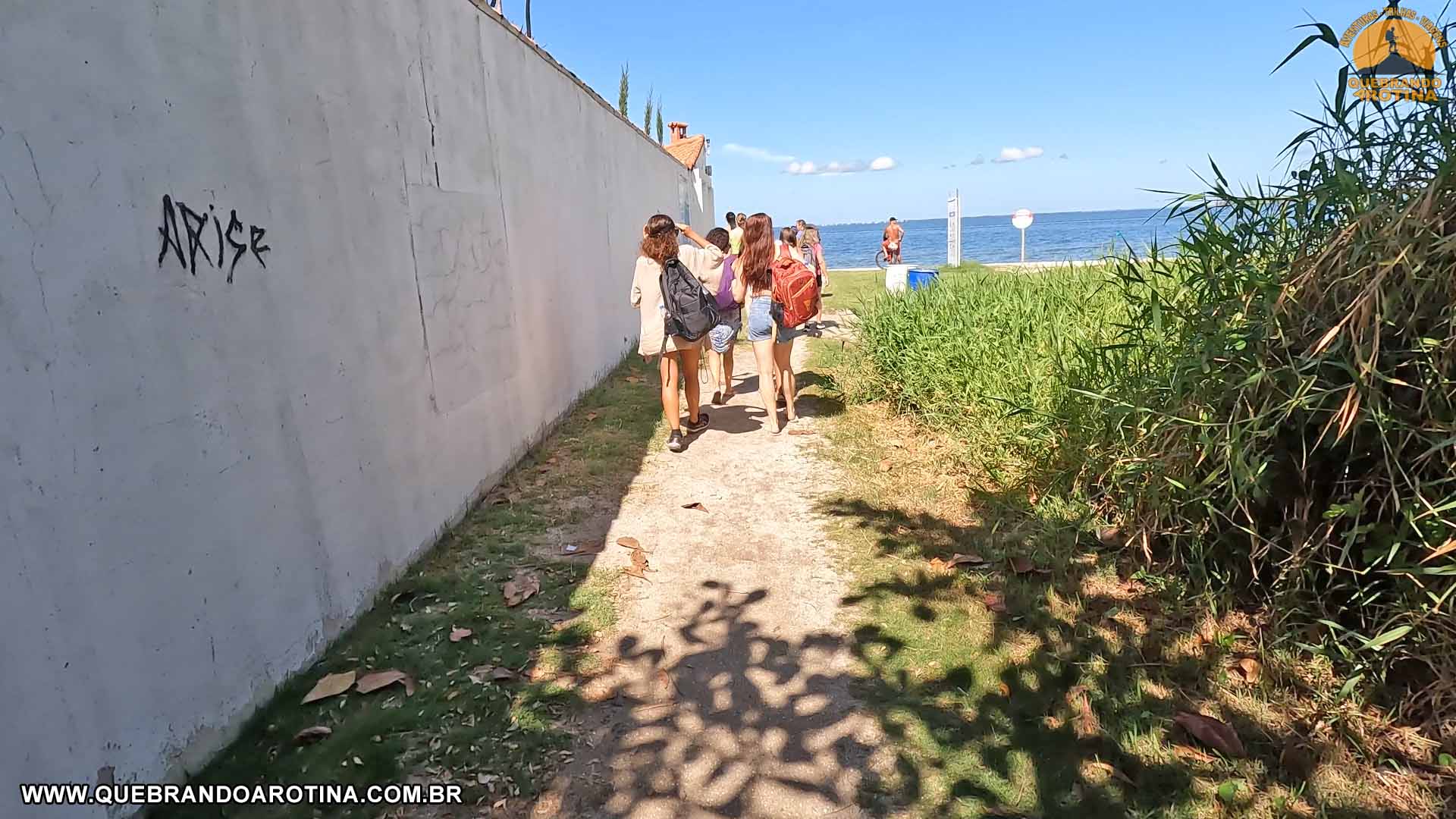 entrada para a praia de ubas entrada para a praia de ubas
